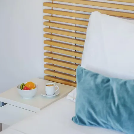 Stylish For 10 Guests Apartment *
