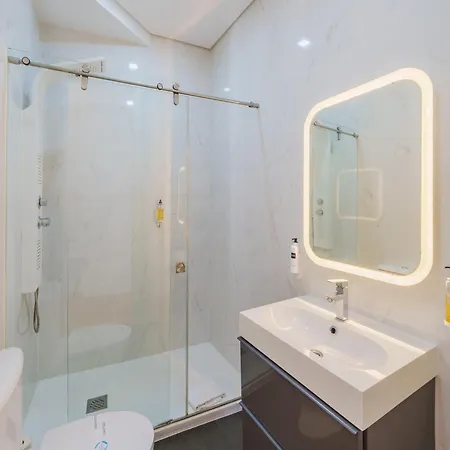 Apartment Stylish For 10 Guests Porto
