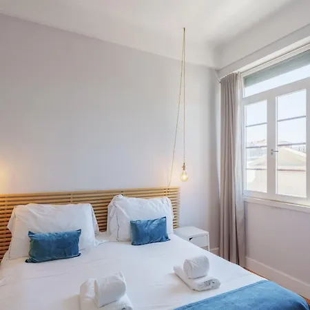 Stylish For 10 Guests Apartment *